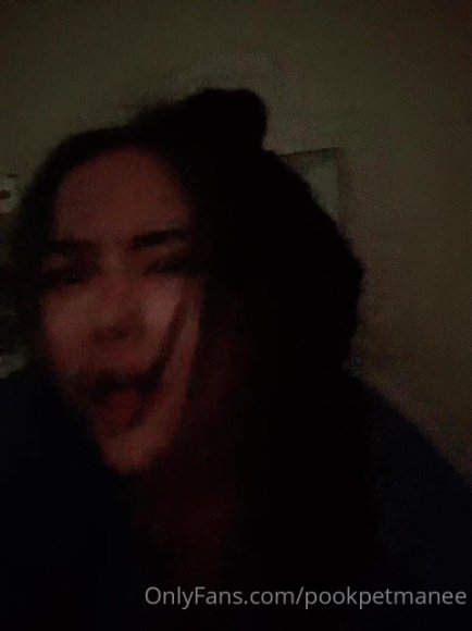 Cewek SMA Main Jari Sambil Desah di Kamar Mandi