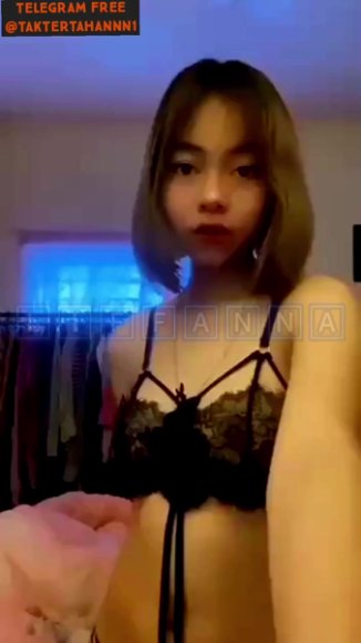 Mbak Binal Colmek Brutal di Kamar Mandi