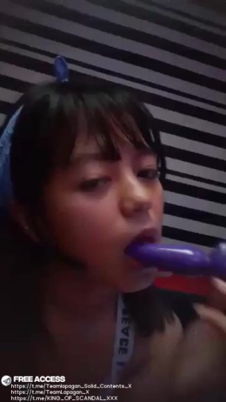 Cewek SMA Dientot dari Belakang di Sofa