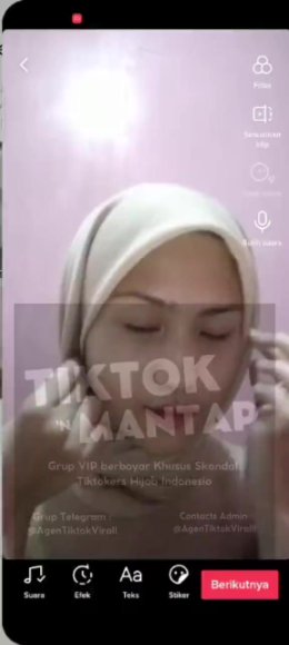 ABG Rekam Sambil Coli di Taman Belakang